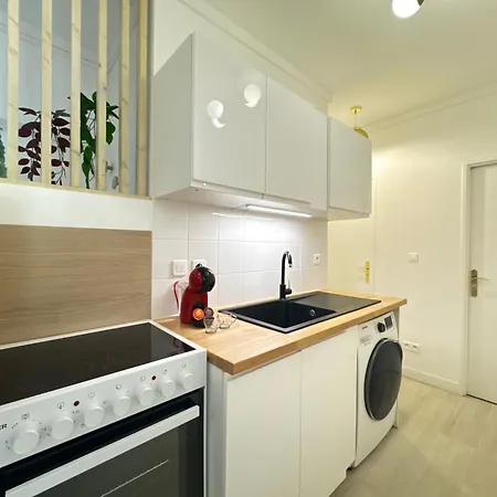 De Gaulle - Parade 24h - Parking - 6 Pers 公寓 *