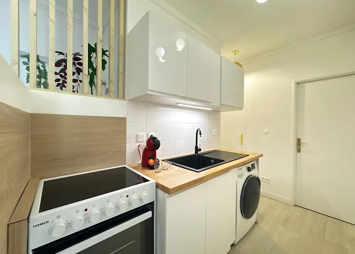 De Gaulle - Parade 24h - Parking - 6 Pers 아파트 *